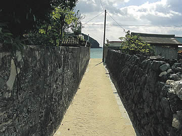 Village Sand Paths